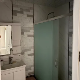 In Baku 83.0 m² apartment is for rent - Image 2