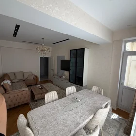 In Baku 83.0 m² apartment is for rent - Image 8