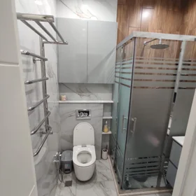 In Baku 70.0 m² apartment is for rent - Image 6