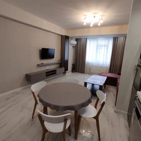 In Baku 70.0 m² apartment is for rent - Image 7