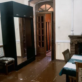 In Baku 120.0 m² apartment is for sale - Image 4