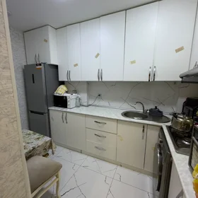 In Khirdalan 78.0 m² apartment is for rent - Image 4
