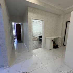 In Khirdalan 78.0 m² apartment is for rent - Image 7