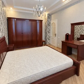 In Baku 150.0 m² apartment is for sale - Image 2