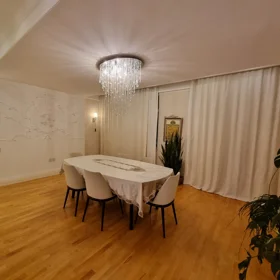 In Baku 151.0 m² apartment is for sale - Image 6