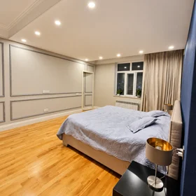 In Baku 151.0 m² apartment is for sale - Image 9