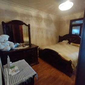 In Baku 100.0 m² apartment is for sale - Image 5