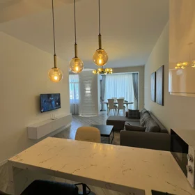 In Baku 70.0 m² apartment is for rent - Image 3