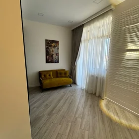 In Baku 70.0 m² apartment is for rent - Image 5
