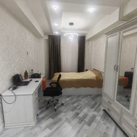 In Baku 165.0 m² apartment is for sale - Image 2