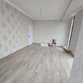 In Baku 100.0 m² apartment is for sale - Image 2