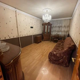 In Baku 70.0 m² apartment is for rent - Image 3