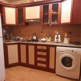 In Baku 70.0 m² apartment is for rent - Image 8