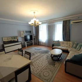 In Xətai rayonu 140.0 m² apartment is for rent - Image 5