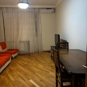 In Baku 90.0 m² apartment is for rent - Image 3
