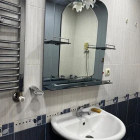 In Baku 90.0 m² apartment is for rent - Image 10