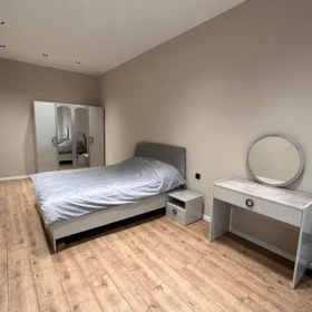 In Baku nan m² apartment is for sale - Image 5