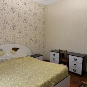 In Baku 80.0 m² apartment is for rent - Image 5