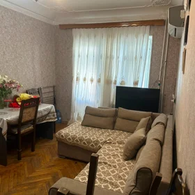 In Baku 45.0 m² apartment is for sale - Image 3