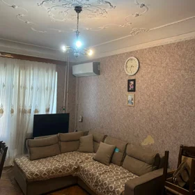 In Baku 45.0 m² apartment is for sale - Image 4