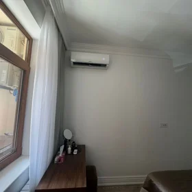 In Baku 76.0 m² apartment is for rent - Image 9