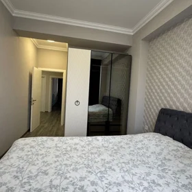 In Baku 96.0 m² apartment is for rent - Image 2