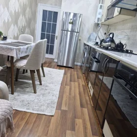 In Baku 70.0 m² apartment is for rent - Image 5