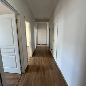 In Suraxanı rayonu 100.0 m² apartment is for sale - Image 2