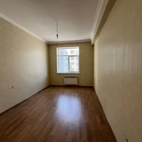 In Suraxanı rayonu 100.0 m² apartment is for sale - Image 4