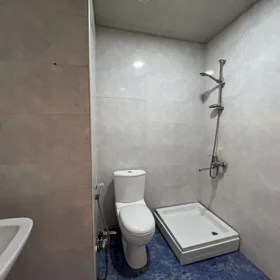 In Suraxanı rayonu 100.0 m² apartment is for sale - Image 8