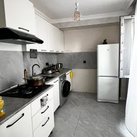 In Baku 1000.0 m² apartment is for rent - Image 7