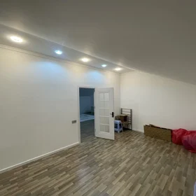 In Suraxanı rayonu 240.0 m² house with 6.0 rooms is for sale - Image 7