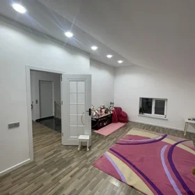 In Suraxanı rayonu 240.0 m² house with 6.0 rooms is for sale - Image 8