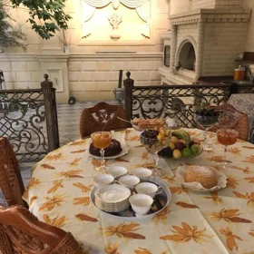 In Binəqədi rayonu 800.0 m² house with 9.0 rooms is for sale - Image 6