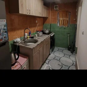 In Baku 40.0 m² house with 2.0 rooms is for rent - Image 4