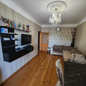 In Baku 60.0 m² apartment is for sale - Image 3