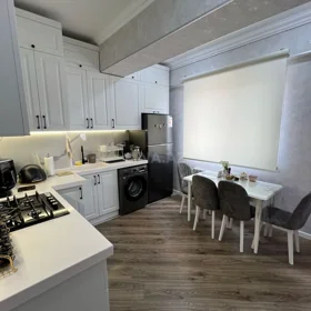 In Baku 78.0 m² apartment is for rent - Image 2