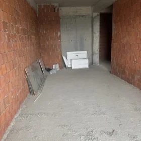 In Baku 124.0 m² apartment is for sale - Image 10