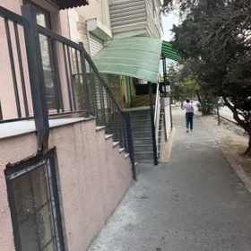 In Baku 120.0 m² commercial is for sale - Image 4