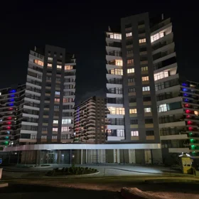 In Binəqədi rayonu nan m² apartment is for sale - Image 8