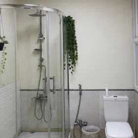 In Baku 72.0 m² apartment is for sale - Image 9