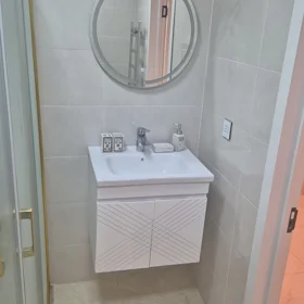 In Baku 95.0 m² apartment is for rent - Image 9