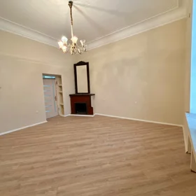 In Baku 40.0 m² apartment is for rent - Image 2