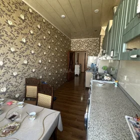 In Baku 76.0 m² apartment is for rent - Image 2