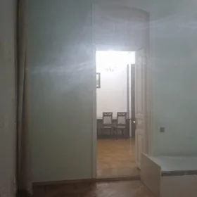 In Səbail rayonu 60.0 m² apartment is for rent - Image 7