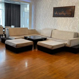 In Xətai rayonu 180.0 m² apartment is for rent - Image 3