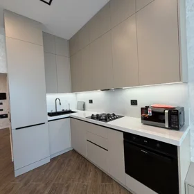 In Baku 75.0 m² apartment is for rent - Image 5