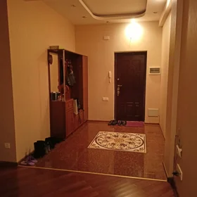 In Baku 90.0 m² apartment is for rent - Image 6