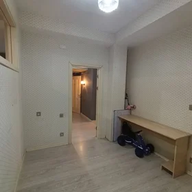 In Baku 100.0 m² apartment is for rent - Image 9