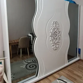 In Baku 134.0 m² apartment is for sale - Image 5